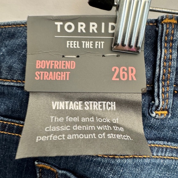 Torrid Boyfriend Straight Mid-Rise Jean - Picture 6 of 9